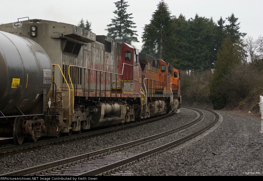 BNSF 5975